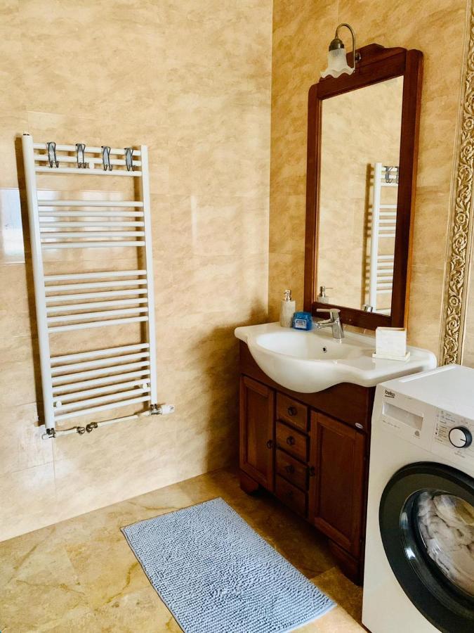 Hella Apartament Mamaia-Nord Navodari Ngoại thất bức ảnh