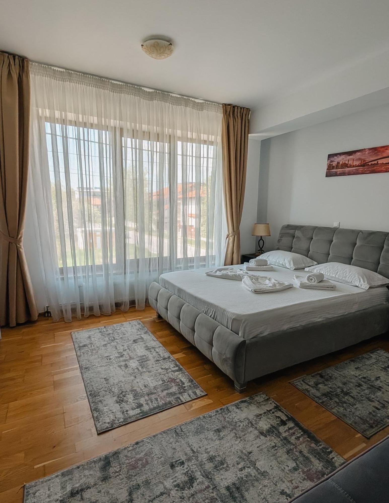 Hella Apartament Mamaia-Nord Navodari Ngoại thất bức ảnh
