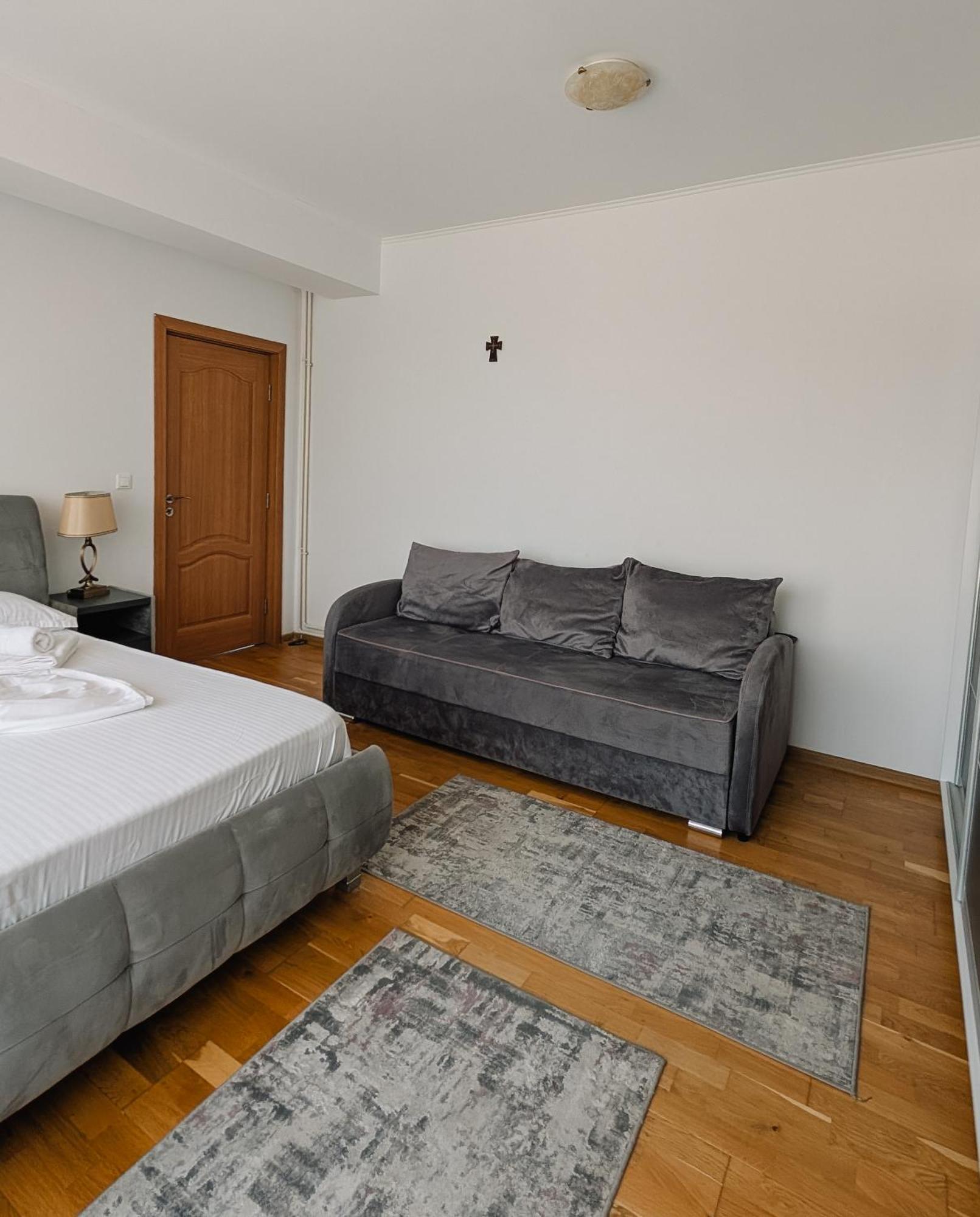 Hella Apartament Mamaia-Nord Navodari Ngoại thất bức ảnh